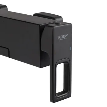 Смеситель для ванны с коротким изливом KOER KB-41009-05 (Цвет черный) (KR6018)